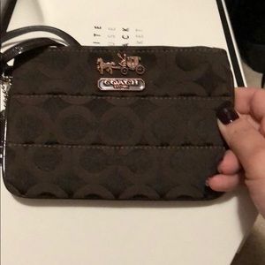 💕BRAND NEW COACH WRISTLET💕